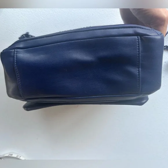 Steve Madden Blue Magenta Chain Crossbody Handbag - Picture 6 of 15